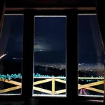 Vikendica Tromedja Chalet Pale