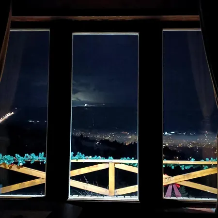 Vikendica Tromedja Σαλέ Pale