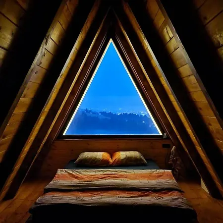 Vikendica Tromedja *