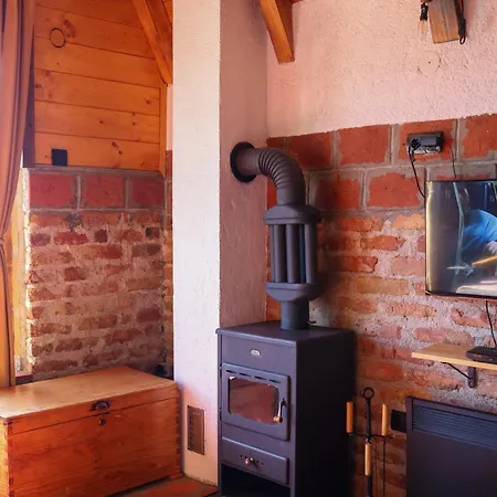 Vikendica Tromedja * Pale