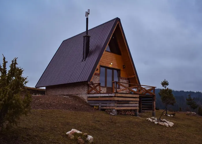 Vikendica Tromedja *