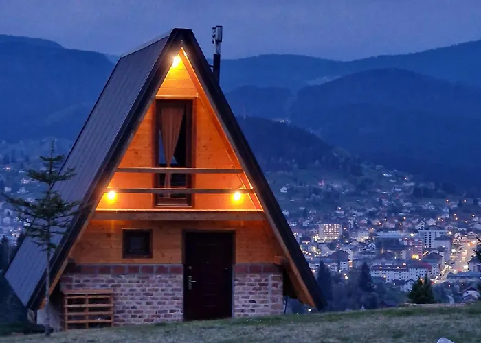 Vikendica Tromedja Chalet *