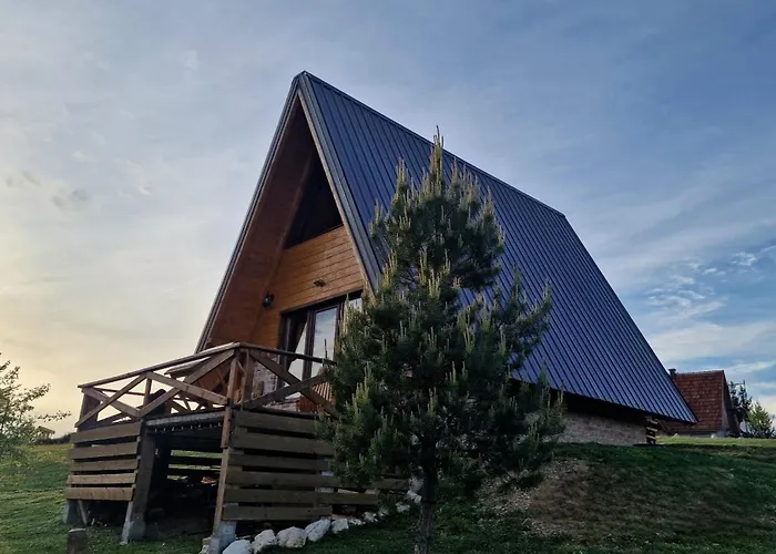 Vikendica Tromedja Chalet Pale